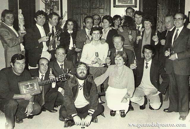 2.943. Galardonados con el Catavino de Plata de la familia Pasage. Año 1982.