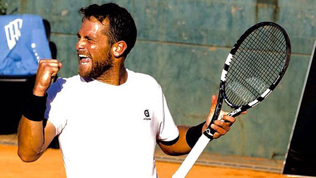 3.159. Ricardo Ojeda Lara. Participante en el ‘Roland Garros’, en París.